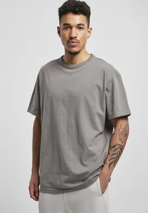 men five sleeve t shirt